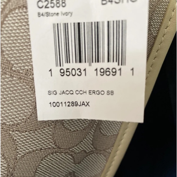 NWT COACH Ergo Shoulder Bag In Signature Jacquard C2588 Stone Ivory - Picture 11 of 12